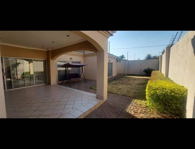 4 BEDROOM HOUSE FOR SALE IN ERASMIA